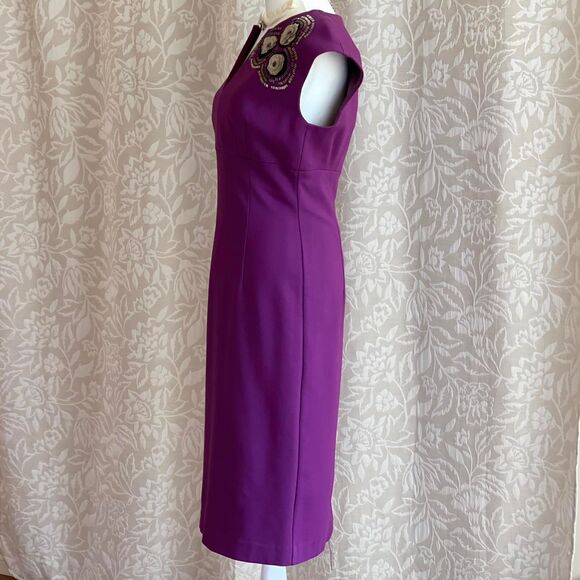 NWT Trina Turk Purple Beaded Floral Embellished Sheath Dress MSRP $268 Size 6 - Picture 4 of 8